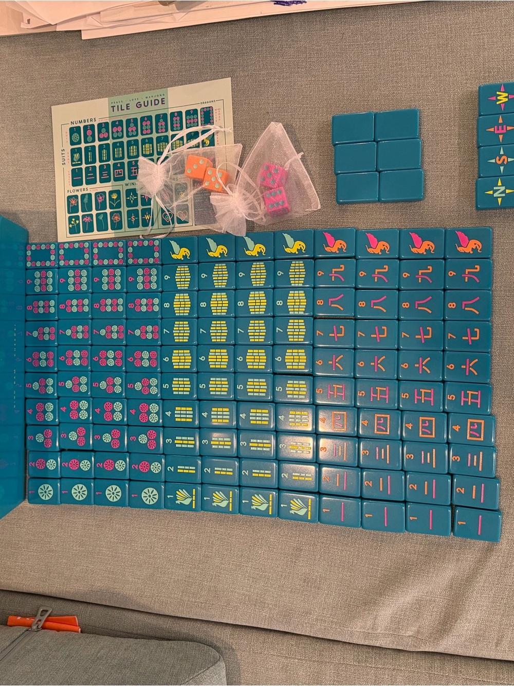 Teal Mahjong Set with Pink & Yellow Accents